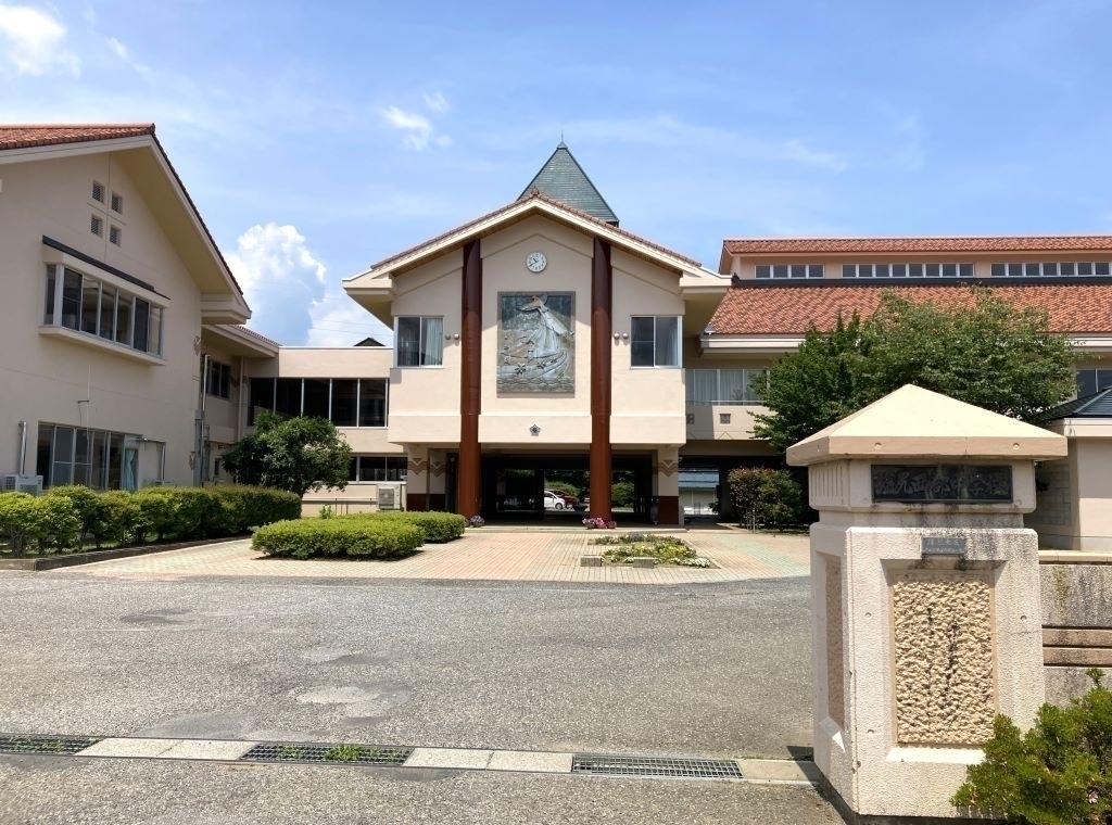 塩尻西部中学校